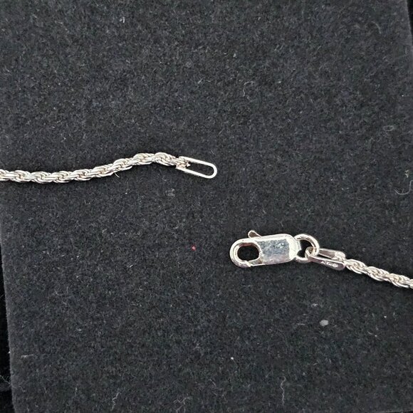 Sterling Silver Moissanite Heart Pave Cluster Pendant And Chain New 1CT - Picture 7 of 8